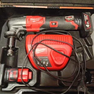 Nożyce do blachy MILWAUKEE M12 FNB16 Komis Madej Krosno Lewakowskiego