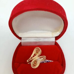 Złoty pierścionek p.585, rozmiar 15, waga 1,74 g Komis Krosno Betleja