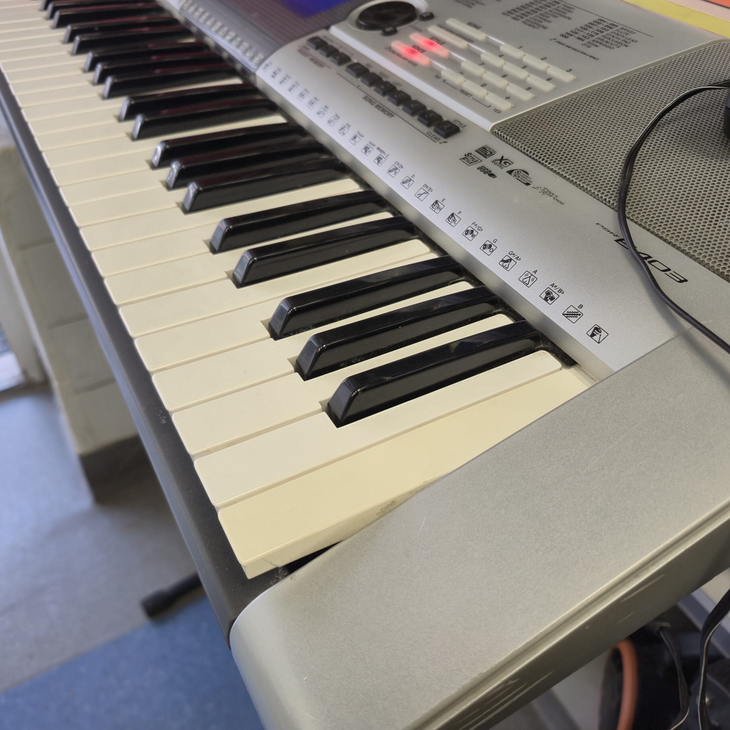 Keyboard Yamaha PSR-E403 Jasło Igielna - obrazek 6