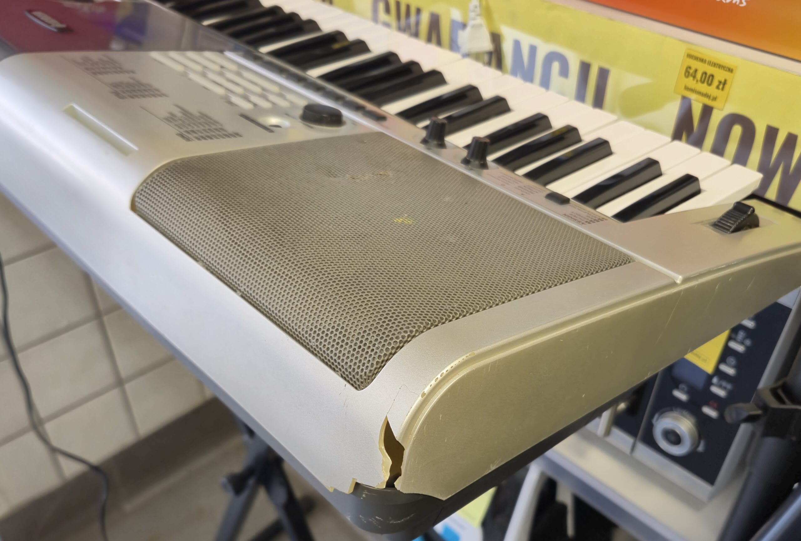 Keyboard Yamaha PSR-E403 Jasło Igielna - obrazek 9