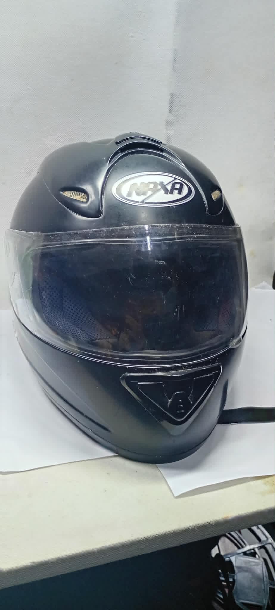 Kask motocyklowy NAXA rozmiar M Komis Krosno Betleja