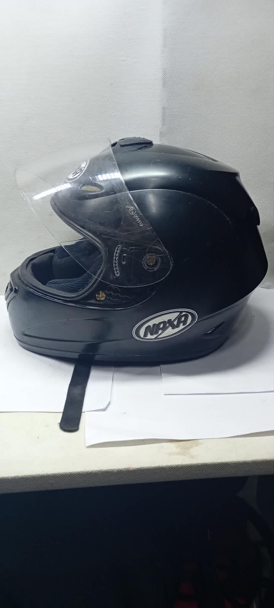 Kask motocyklowy NAXA rozmiar M Komis Krosno Betleja - obrazek 3