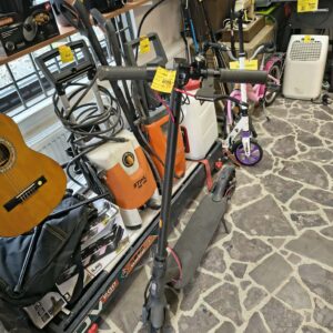 Hulajnoga elektryczna Xiaomi MI Electric Scooter pro 2 + ładowarka Komis Krosno Betleja