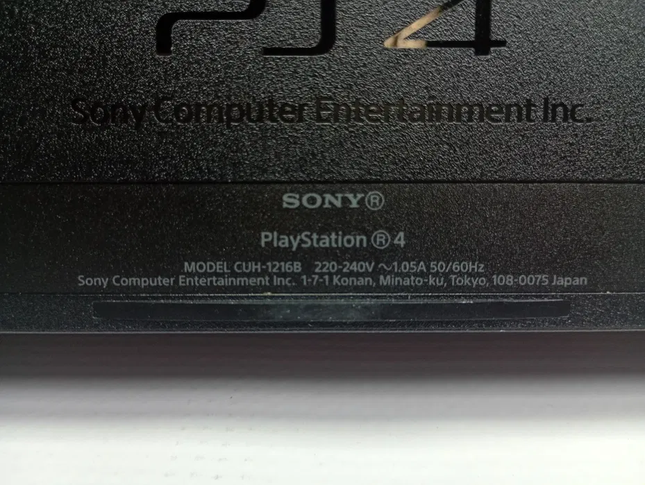 Konsola Sony PlayStation 4 CUH 1216B Komis Madej Krosno Lewakowskiego - obrazek 3