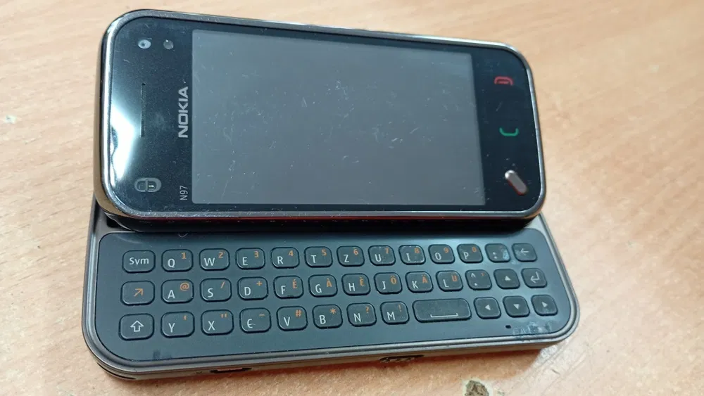 Nokia N97 Mini 2009 Komis Madej Tarnów - obrazek 3