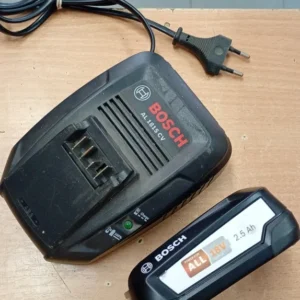 Ładowarka Bosch AL1815CV akumulator 18V 2,5Ah Komis Madej Tarnów