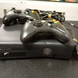 Konsola Xbox 360 S 250 GB – sprawna, kompletny zestaw | komis Madej Tarnów