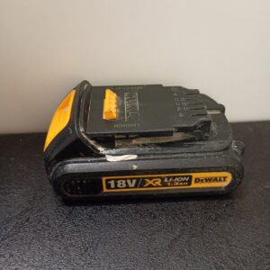 Akumulator DeWalt 18V 1.3Ah 2015r.-Komis MADEJ Dębica