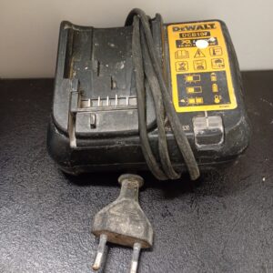 Ładowarka do Akumulatorów DeWalt DCB107-Komis MADEJ Dębica